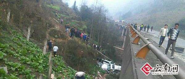 渝昆高速水麻段发生一起交通事故 已致6人死亡