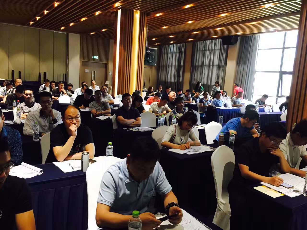 微信图片_20170620102136.jpg